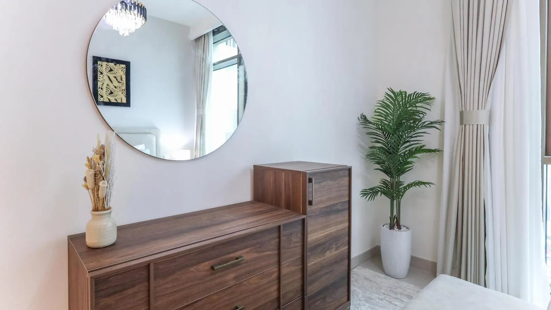 Daire Elite Lux Holiday Homes - Dubai Creek Oasis: 2Br Luxe W Burj View Birleşik Arap Emirlikleri