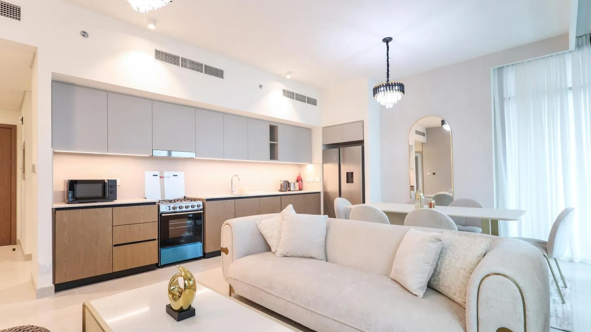 Elite Lux Holiday Homes - Dubai Creek Oasis: 2Br Luxe W Burj View 0*,